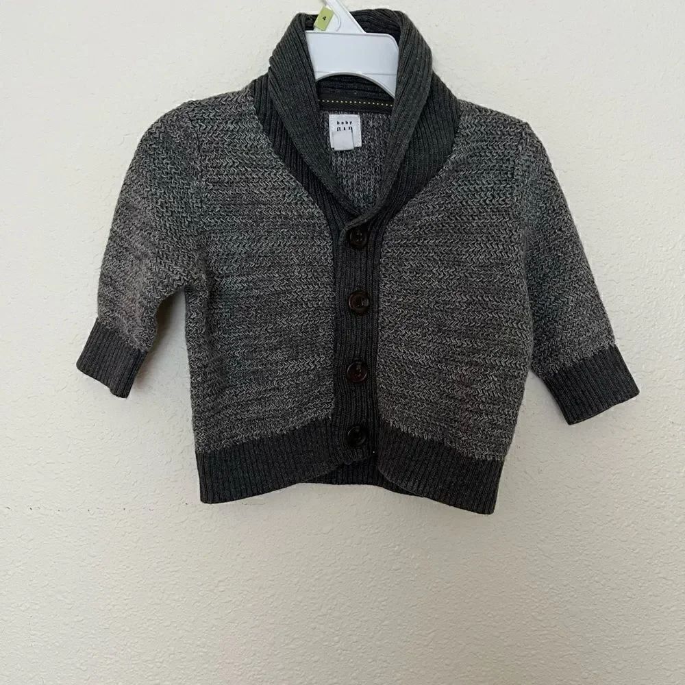 BABY BOY GRAY CARDIGAN SWEATER BY BABY GAP SIZE 3-6 MONTHS
